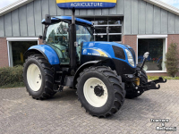 Schlepper / Traktor New Holland T6030 RC