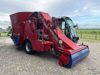 Selbstfahrende Futtermischwagen Siloking Selfline 14 2215 zelfrijder voermengwagen