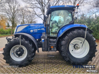 Schlepper / Traktor New Holland T 7.270