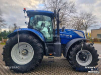 Schlepper / Traktor New Holland T 7.270