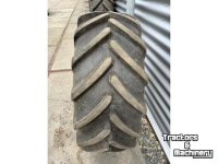 Räder, Reifen, Felgen & Distanzringe Michelin Set Michelin Banden 540/65R34 & 440/65R24 Vaste Velgen
