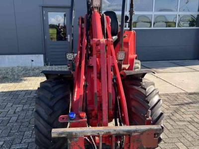 Radlader Schäffer 4250