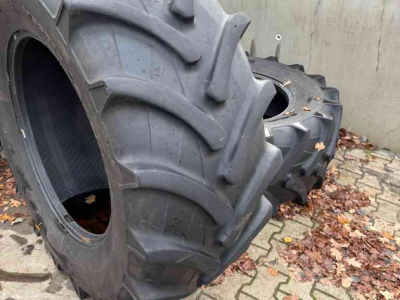 Räder, Reifen, Felgen & Distanzringe  540/65R30 maxxam
