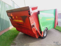 Siloblockverteilwagen Strautmann BVW 801