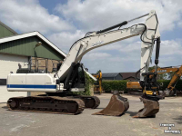 Raupenbagger Hitachi ZX250LC-6