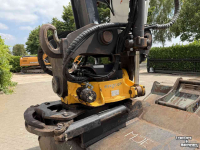 Raupenbagger Hitachi ZX250LC-6