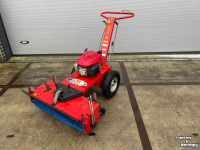 Kehr- und Kehrsaugmaschinen M-Sweep D850 HB veegmachine