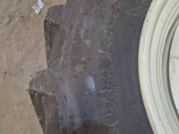 Räder, Reifen, Felgen & Distanzringe Firestone 460/85R38 & 380/85R28