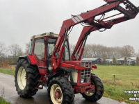 Schlepper / Traktor Case-IH IH 845 XL met voorlader MARGE