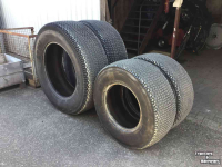 Räder, Reifen, Felgen & Distanzringe BKT 360/70-20 en 420/70-30