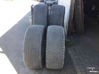Räder, Reifen, Felgen & Distanzringe BKT 360/70-20 en 420/70-30