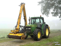 Schlepper / Traktor John Deere 6910 met Herder Grenadier MBK 120 S