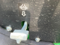 Schlepper / Traktor John Deere 3039R