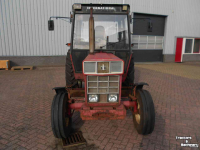 Schlepper / Traktor International 644