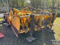 Spatenmaschine Selvatici 2510 Serie 180 250 met hakenfrees en aandrukrol