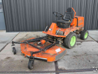 Aufsitzrasenmäher Kubota F2400 diesel frontmaaier zitmaaier cirkelmaaier Votex Piccolo 180K maaidek