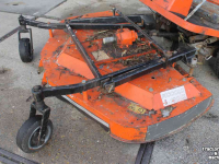 Aufsitzrasenmäher Kubota F2400 diesel frontmaaier zitmaaier cirkelmaaier Votex Piccolo 180K maaidek