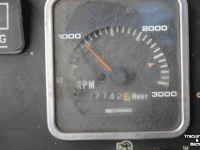 Aufsitzrasenmäher Kubota F2400 diesel frontmaaier zitmaaier cirkelmaaier Votex Piccolo 180K maaidek