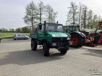 Schlepper / Traktoren Unimog U 1000