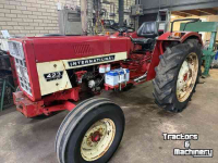 Gartentraktoren International IHC 423