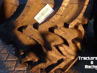 Räder, Reifen, Felgen & Distanzringe  Starmaxx 240/70R16 Nieuw