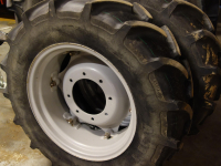 Räder, Reifen, Felgen & Distanzringe Mitas MITAS 320/70R24 MITAS WIEL