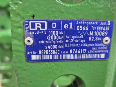 Sonstiges Traktoren und Zubehör John Deere Sauermann Rockinger Trekhaak frame slede rail 8R