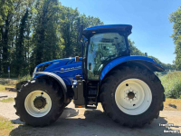 Schlepper / Traktor New Holland T6 145 DC