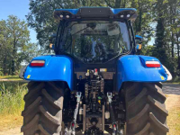 Schlepper / Traktor New Holland T6 145 DC