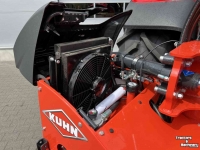 Mähausleger mit Schlegelmäher Kuhn Agri Longer HE 6045 PTC