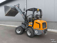 Radlader Giant G2500HD