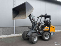 Radlader Giant G2500HD