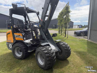 Radlader Giant G2500HD