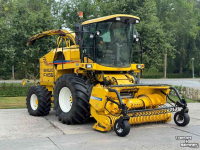 Feldhäcksler New Holland FX 58 Hakselaar Airco Caterpillar 40 KM