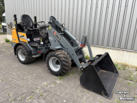 Radlader Giant G2300HD