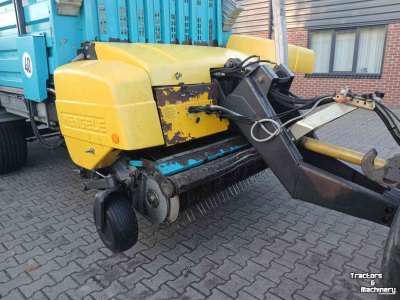 Lade- und Dosierwagen Mengele Rotobull 5000