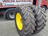 Räder, Reifen, Felgen & Distanzringe Alliance 480/70R30 AgriStar II 21mm op JOHN DEERE velg