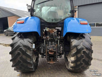 Schlepper / Traktor New Holland T6080 range command