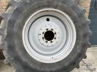 Räder, Reifen, Felgen & Distanzringe Firestone 420/85R28<>520/85R38
