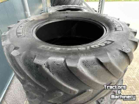 Räder, Reifen, Felgen & Distanzringe Michelin 540/65x30 set