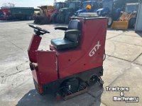 Kehr- und Kehrsaugmaschinen  factory cat gtx 30-c