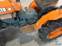 Gartentraktoren Kubota B7100 HST