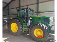 Schlepper / Traktor John Deere 6215 R Tractor