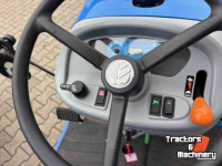 Schlepper / Traktor New Holland BOOMER 25 HST
