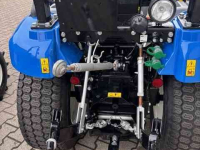 Schlepper / Traktor New Holland BOOMER 25 HST