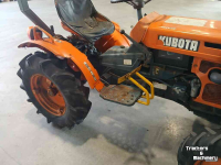 Gartentraktoren Kubota B 7100 HST Mini Tractor
