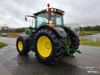 Schlepper / Traktor John Deere 6215 R