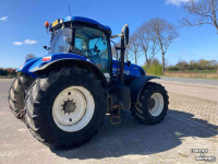 Schlepper / Traktor New Holland T7.220 Auto Command