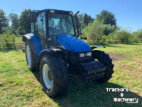 Schlepper / Traktor New Holland TL 90