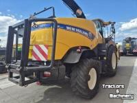 Feldhäcksler New Holland FR700